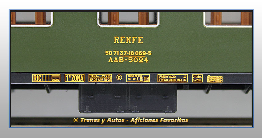 Coche pasajeros Serie 5000 AAB-5024  Clase 1ª y 2ª - Renfe